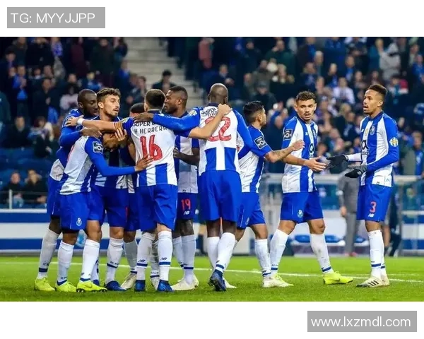 德甲激战波尔图与巴萨0比0平点球大战引发全场狂欢赛后深度解析