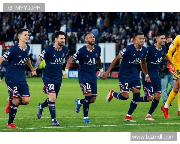 那不勒斯逆转巴黎圣日耳曼足总杯激战四三惊艳全场