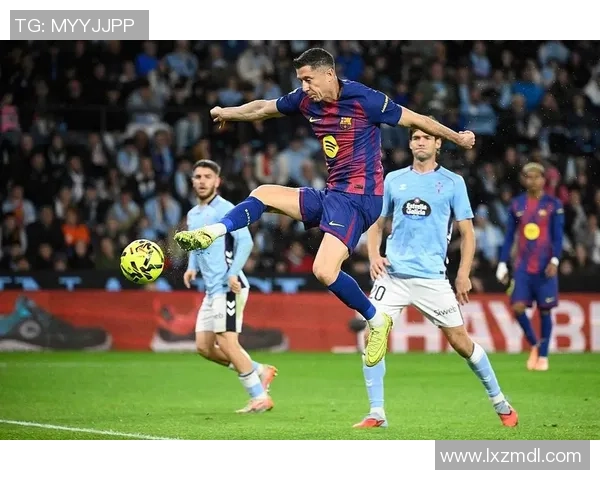 德甲精彩对决曼城与利物浦战成平局帽子戏法引发全场热潮解析