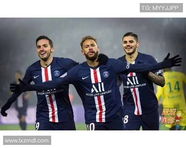 欧冠激战巴黎圣日耳曼与曼城互交白卷逆转瞬间引发全场热烈反响