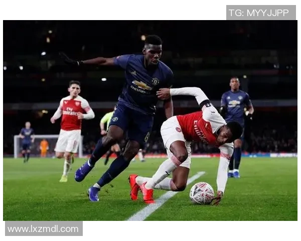 曼联友谊赛大胜阿森纳点球大战精彩瞬间引发全场热烈反响