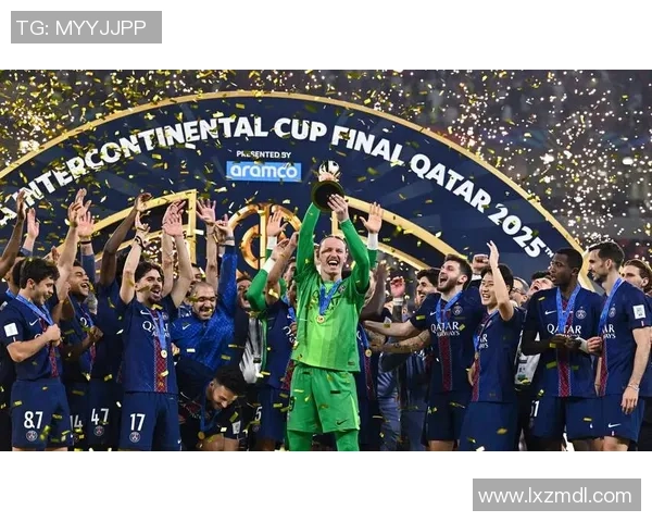 巴黎圣日耳曼大胜莱比锡五球战术解析全场沸腾瞬间回顾