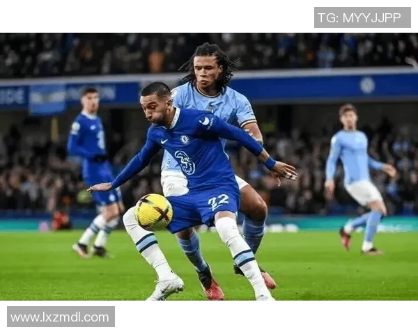 德甲激战:那不勒斯6比2大胜切尔西补时争议进球引发全场狂欢 德甲激战:那不勒斯6比2大胜切尔西补时争议进球引发全场狂欢