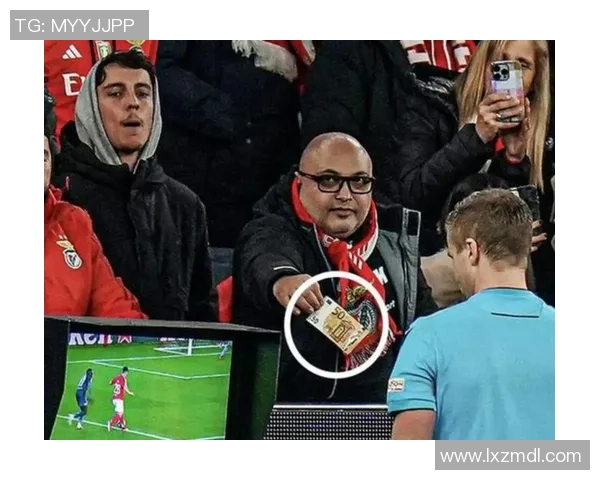 西甲激战本菲卡逆转国米补时绝杀引发争议判罚全场沸腾 西甲激战本菲卡逆转国米补时绝杀引发争议判罚全场沸腾